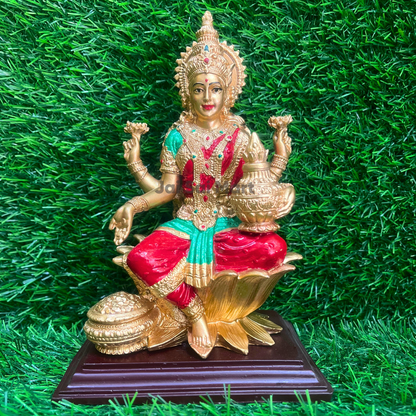Sri Mahalakshmi PolyResin Idol Statue [7 Inch]